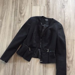 Cropped blazer